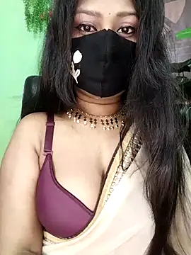 Snapshot of Idhika_Paul chatting on 12.23.25 Idhika Paul online show from 12.23.25