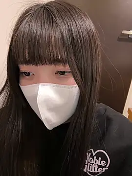 Snapshot of irohani_usagi chatting on 01.01.25 irohani usagi online show from 01.01.25