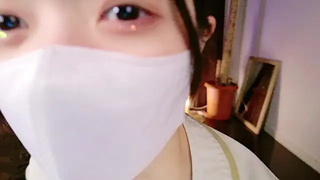 Snapshot of irohani_usagi chatting on 01.03.25 irohani usagi online show from 01.03.25