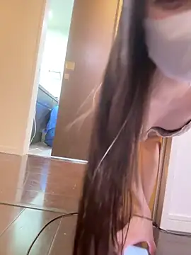 Snapshot of irohani_usagi chatting on 01.15.25 irohani usagi online show from 01.15.25