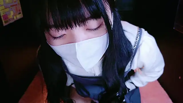 Snapshot of irohani_usagi chatting on 03.14.25 irohani usagi online show from 03.14.25