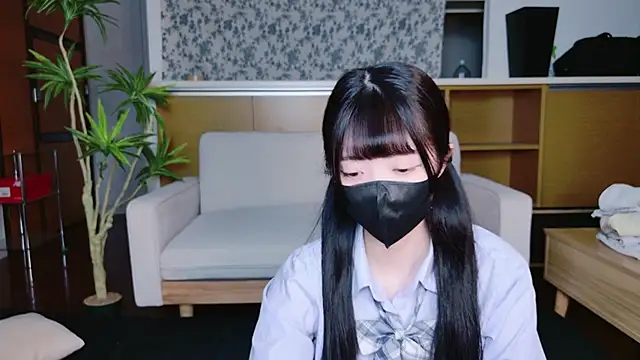 Snapshot of irohani_usagi chatting on 11.08.25 irohani usagi online show from 11.08.25