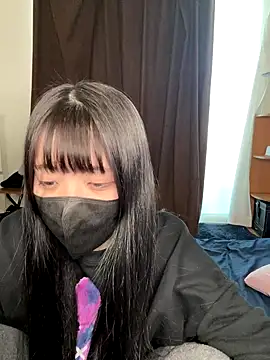 Snapshot of irohani_usagi chatting on 11.29.25 irohani usagi online show from 11.29.25