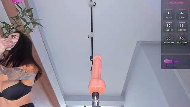 maakimo online show from 03.17.25