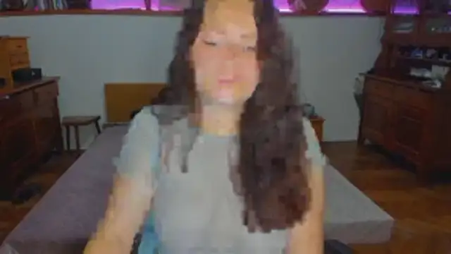 SoftlyShine online show from 12.18.25