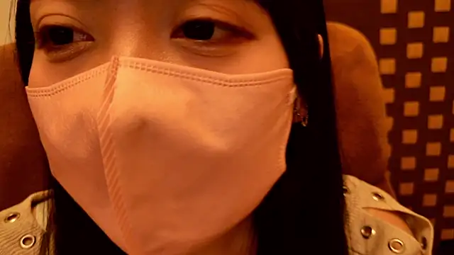 Snapshot of nathi_ko_xo chatting on 09.24.25 nathi ko xo online show from 09.24.25