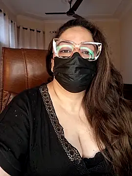 Snapshot of SEXY-Sardarni chatting on 02.01.26 SEXY-Sardarni online show from 02.01.26