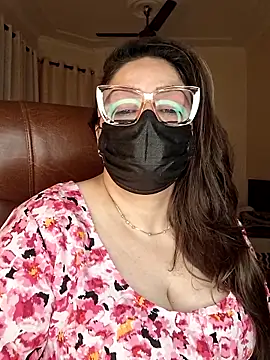 Snapshot of SEXY-Sardarni chatting on 02.10.26 SEXY-Sardarni online show from 02.10.26