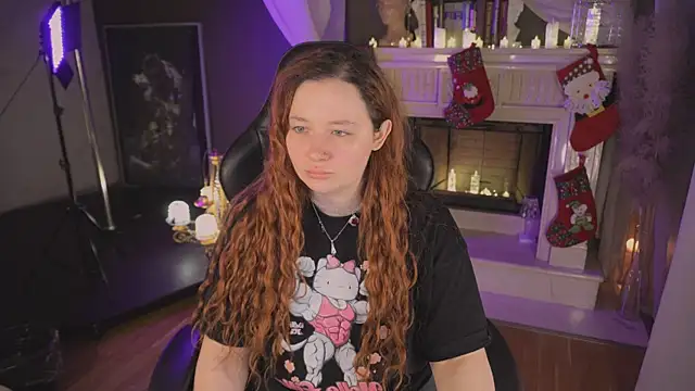 carolina elf online show from 12.19.25