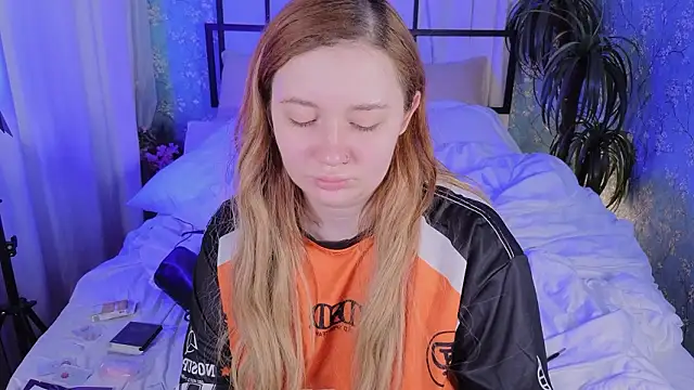 carolina elf online show from 03.12.26