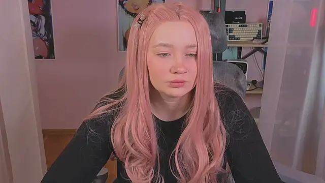 carolina elf online show from 03.13.26