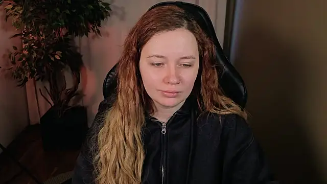 carolina elf online show from 03.16.26