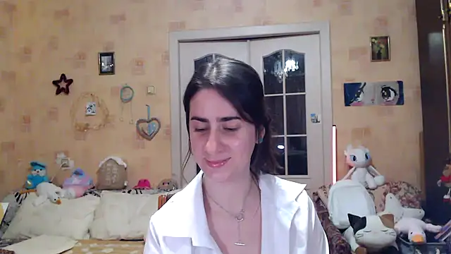 Snapshot of INELIKA chatting on 01.22.25 INELIKA online show from 01.22.25