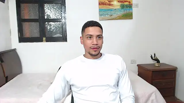 Snapshot of Jhors__Collens chatting on 11.25.25 Jhors Collens online show from 11.25.25