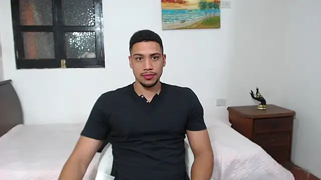 Snapshot of Jhors__Collens chatting on 12.05.25 Jhors Collens online show from 12.05.25