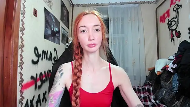 Roxy Silver online show from 11.29.25