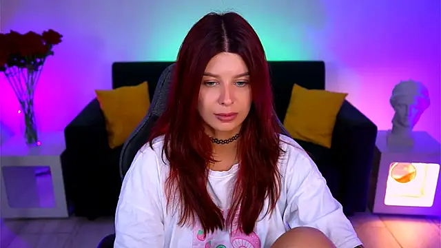 NicoleMun online show from 11.26.25