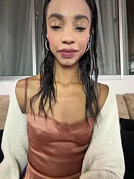 xenia golden online show from 04.13.26