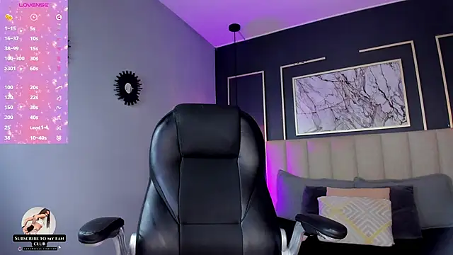 Snapshot of Lissy__Dream chatting on 03.10.25 Lissy Dream online show from 03.10.25