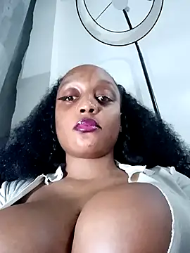 Busty Bambi online show from 05.31.26
