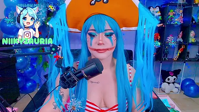  niiky online show from 12.05.25