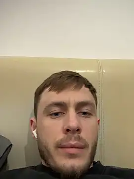 Julian128 online show from 02.23.25