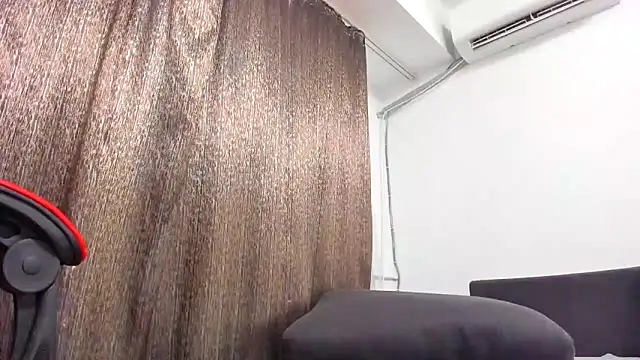 Snapshot of EmmaStward chatting on 02.04.26 EmmaStward online show from 02.04.26