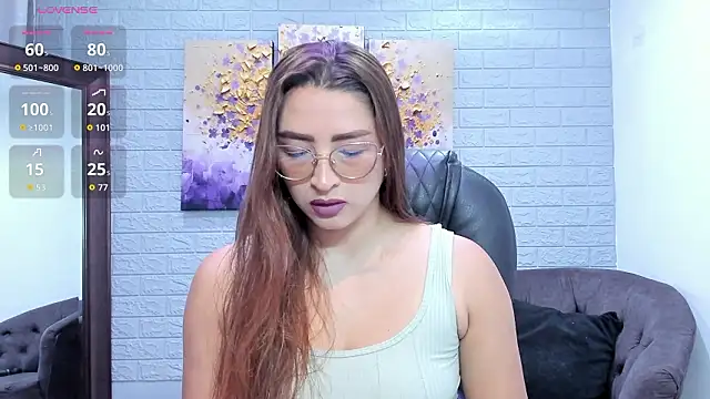  LaraMom  online show from 02.01.26