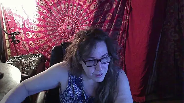 Ireallysquirt online show from 03.19.25