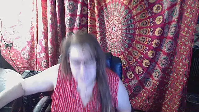 Snapshot of Ireallysquirt chatting on 12.17.25 Ireallysquirt online show from 12.17.25