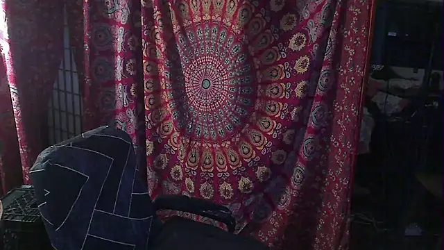 Snapshot of Ireallysquirt chatting on 02.06.26 Ireallysquirt online show from 02.06.26