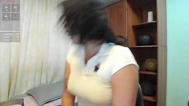 ema saenz online show from 02.08.25