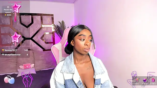 Snapshot of Anny_osorio chatting on 03.07.25 Anny osorio online show from 03.07.25