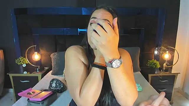 MayraVegas online show from 02.12.25