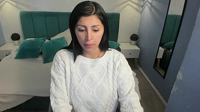 tiffani  love online show from 02.12.25