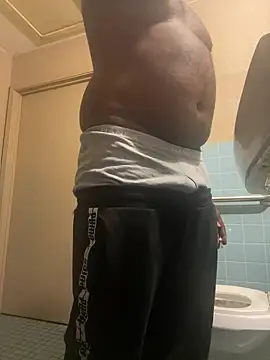 Snapshot of bigdick5157 chatting on 01.15.25 bigdick5157 online show from 01.15.25