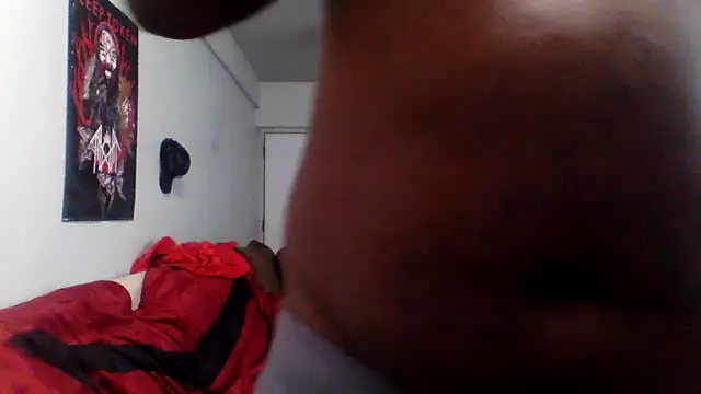 Snapshot of bigdick5157 chatting on 11.01.25 bigdick5157 online show from 11.01.25