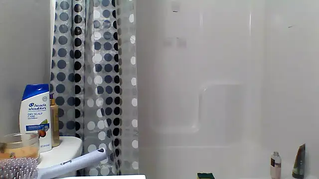 Snapshot of bigdick5157 chatting on 11.07.25 bigdick5157 online show from 11.07.25