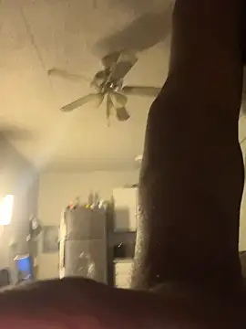 Snapshot of bigdick5157 chatting on 12.04.25 bigdick5157 online show from 12.04.25