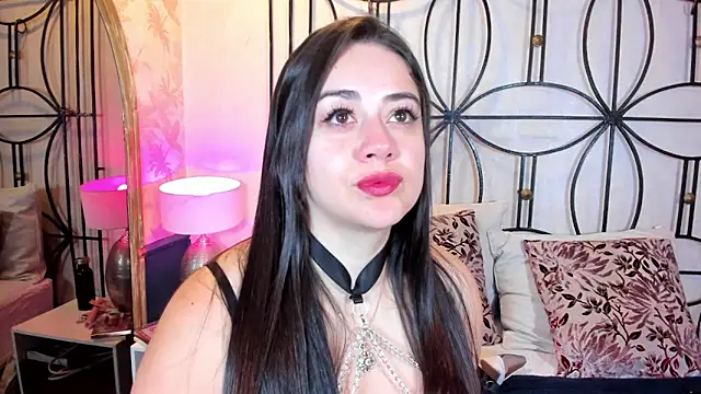 Snapshot of nahomi_sweett chatting on 11.22.25 nahomi sweett online show from 11.22.25