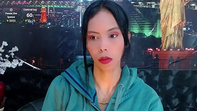 Snapshot of Catalella_Ar chatting on 05.21.26 Catalella Ar online show from 05.21.26