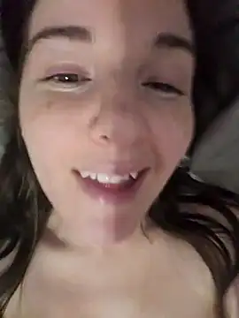 Snapshot of oxitocindi chatting on 12.12.24 oxitocindi online show from 12.12.24