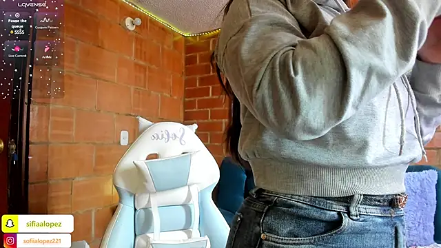 sofiaalopez2 online show from 01.30.25