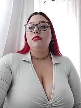 Snapshot of Blair_Elliss chatting on 04.10.26 Blair Elliss online show from 04.10.26