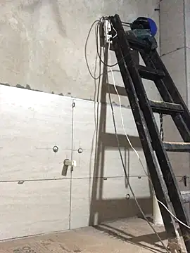 Snapshot of Edanvvv chatting on 10.28.25 Edanvvv online show from 10.28.25