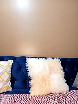 Ayrella02 online show from 12.11.24