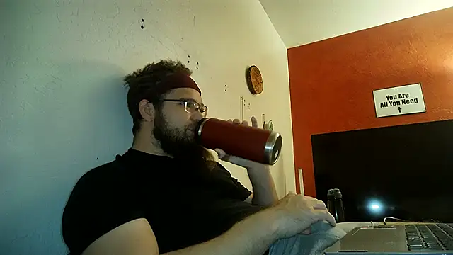 Snapshot of dikdowndaddy chatting on 12.23.24 dikdowndaddy online show from 12.23.24