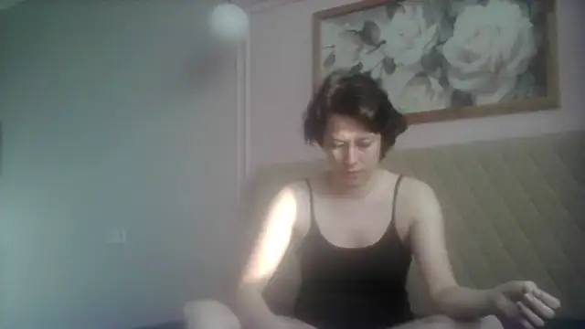 SunElizabeth online show from 07.06.26