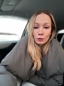 LavenderHot online show from 12.18.25