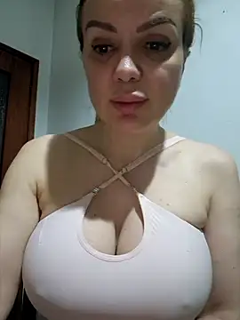 Snapshot of eva_ragazzadolce chatting on 01.18.25 eva ragazzadolce online show from 01.18.25